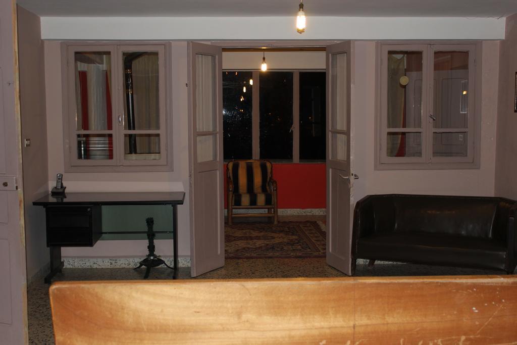 Bauhaus Motel Bcharré Eksteriør billede